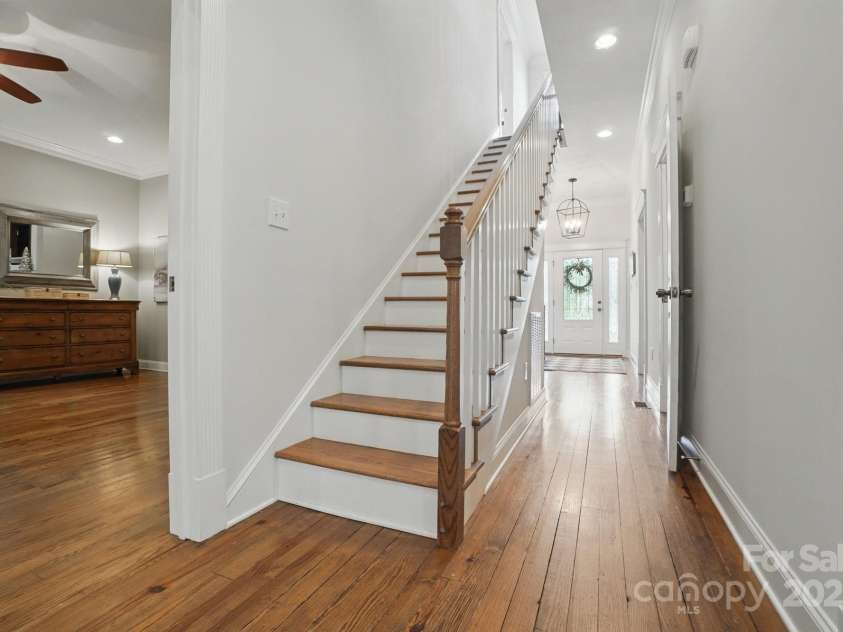 725 Bradshaw Road, Mt Ulla, NC 28125.  MLS# CAR4249662, YatesRealty ID 14505. 