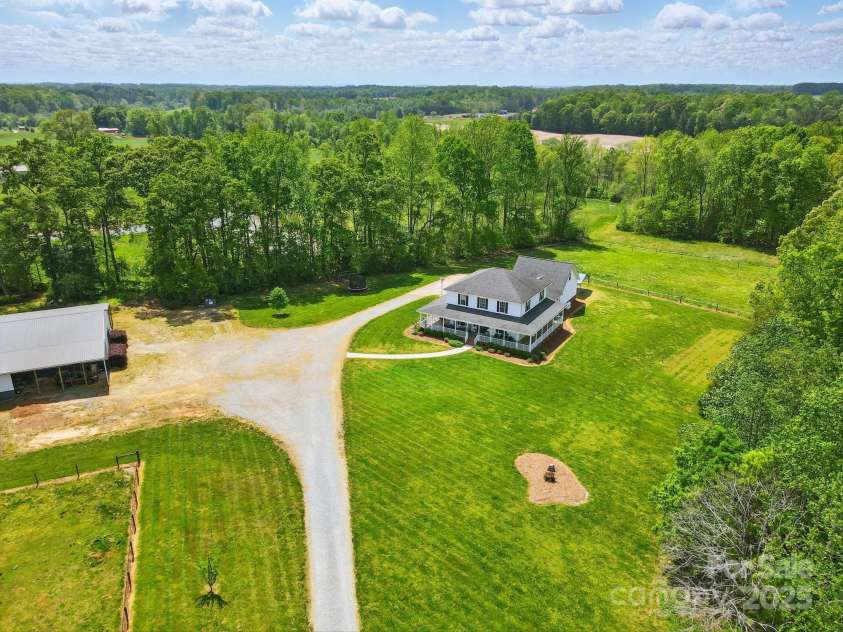 725 Bradshaw Road, Mt Ulla, NC 28125.  MLS# CAR4249662, YatesRealty ID 14505. 