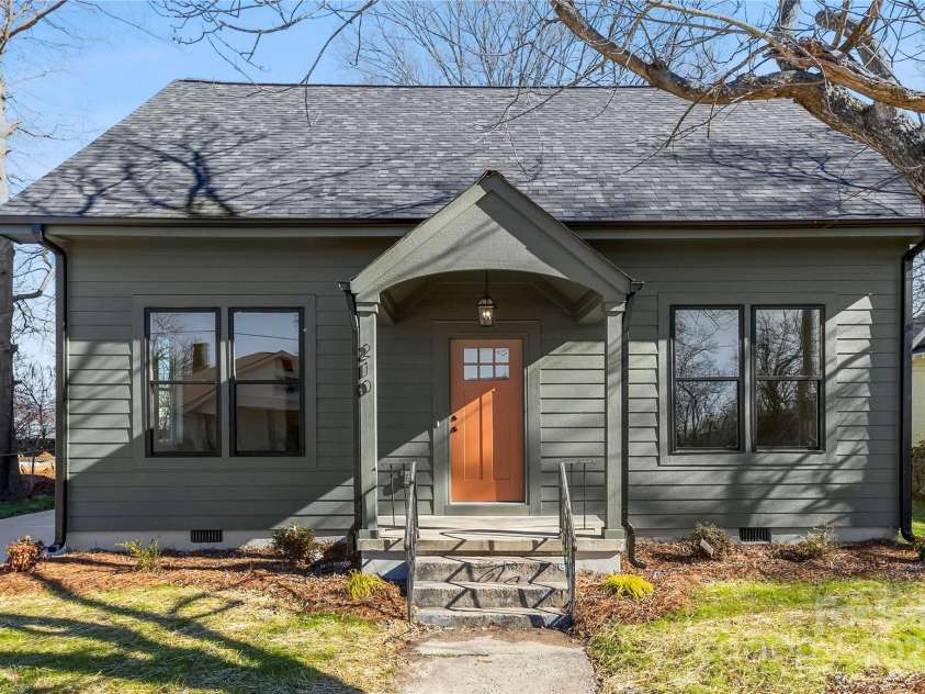 210 Millon Street, Gastonia, NC 28052.  MLS# CAR4210888, YatesRealty ID 14508. 