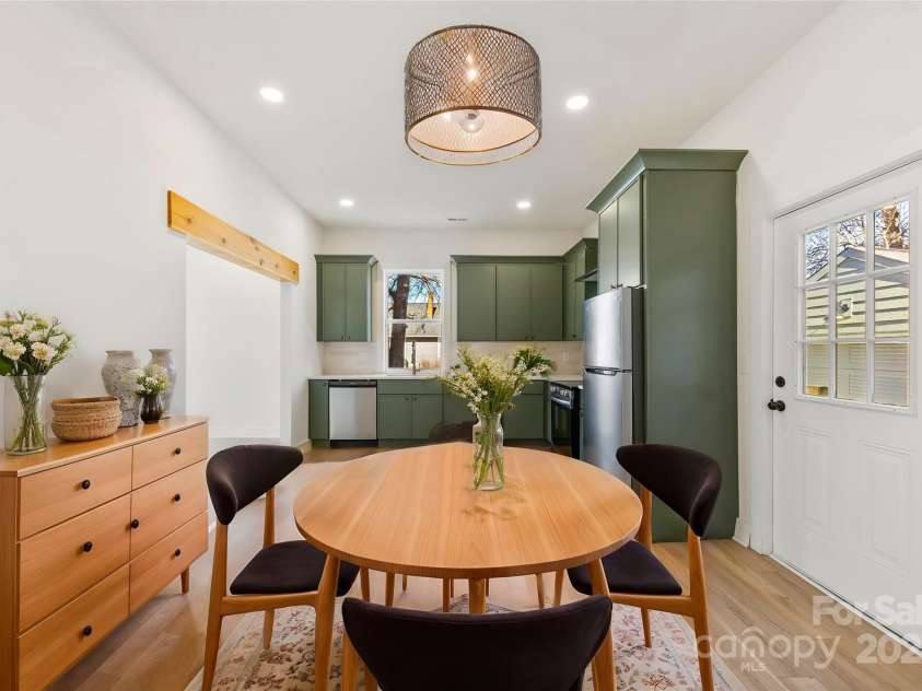 210 Millon Street, Gastonia, NC 28052.  MLS# CAR4210888, YatesRealty ID 14508. 