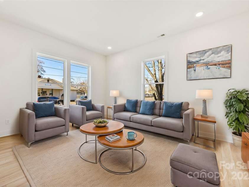 210 Millon Street, Gastonia, NC 28052.  MLS# CAR4210888, YatesRealty ID 14508. Living Room