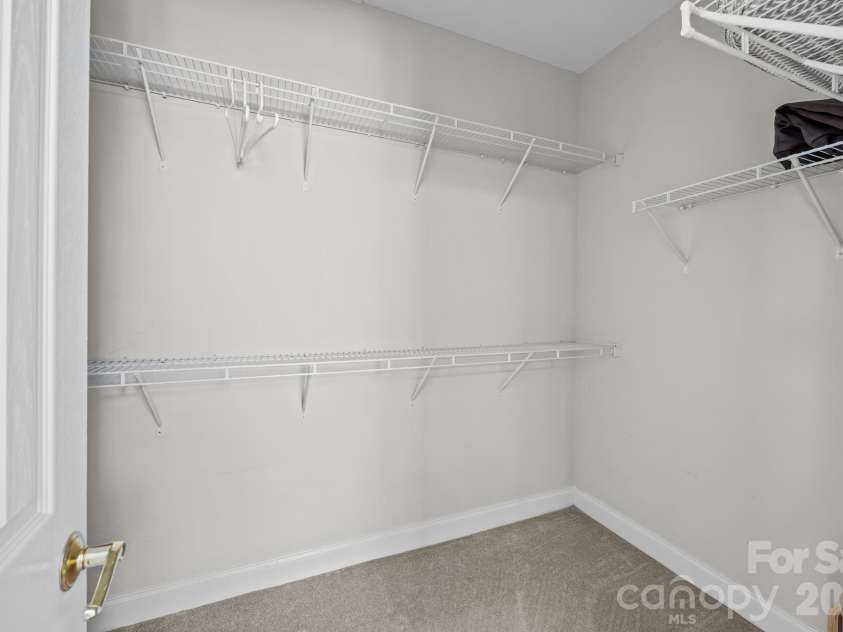 8111 Bud Henderson Road, Huntersville, NC 28078.  MLS# CAR4338514, YatesRealty ID 1451. 