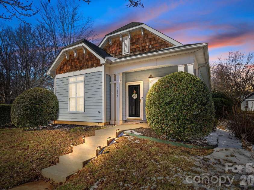 8111 Bud Henderson Road, Huntersville, NC 28078.  MLS# CAR4338514, YatesRealty ID 1451. 