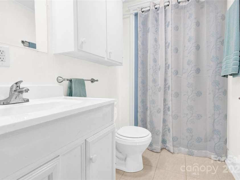 221 Abner Road, Stony Point, NC 28678.  MLS# CAR4252712, YatesRealty ID 14511. 