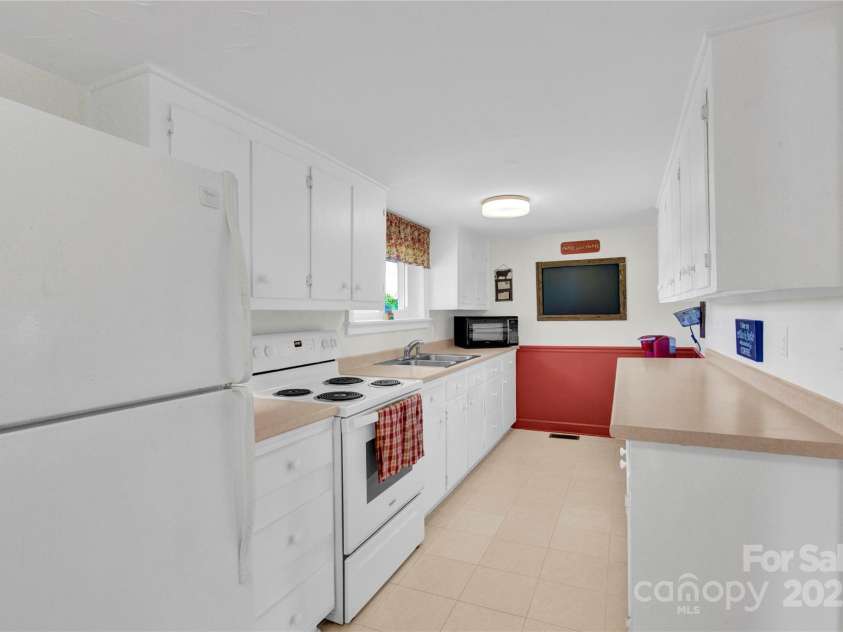 221 Abner Road, Stony Point, NC 28678.  MLS# CAR4252712, YatesRealty ID 14511. 