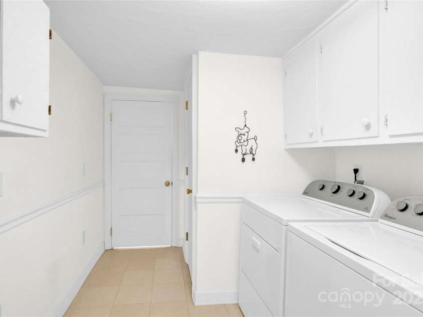 221 Abner Road, Stony Point, NC 28678.  MLS# CAR4252712, YatesRealty ID 14511. 