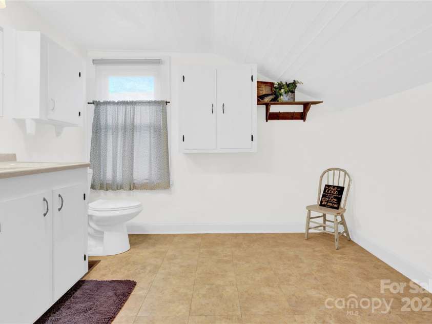 221 Abner Road, Stony Point, NC 28678.  MLS# CAR4252712, YatesRealty ID 14511. 