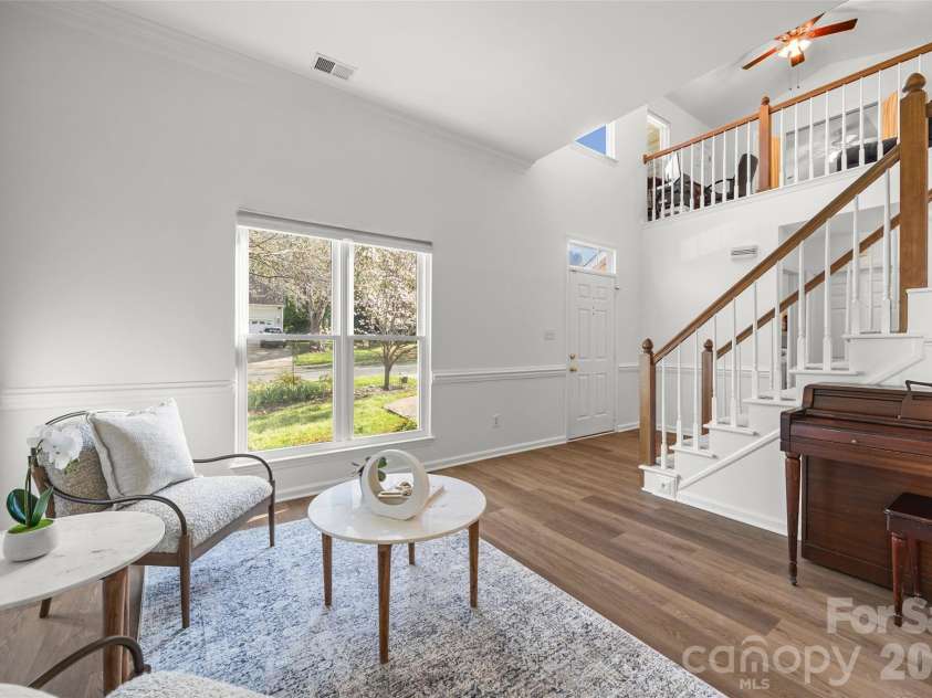8607 Piccone Brook Lane, Charlotte, NC 28216.  MLS# CAR4360185, YatesRealty ID 14511. 