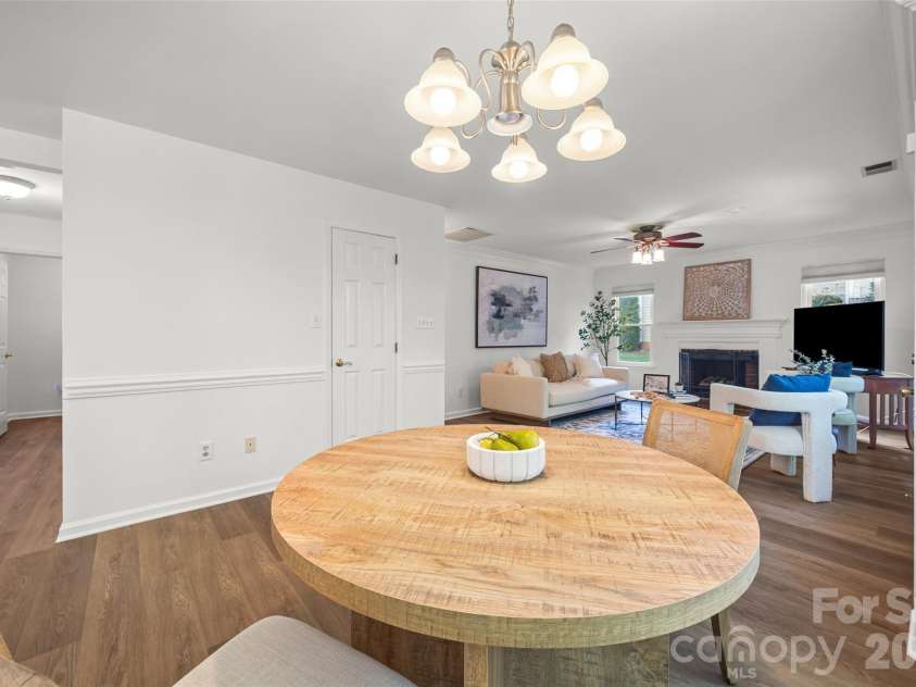 8607 Piccone Brook Lane, Charlotte, NC 28216.  MLS# CAR4360185, YatesRealty ID 14511. 
