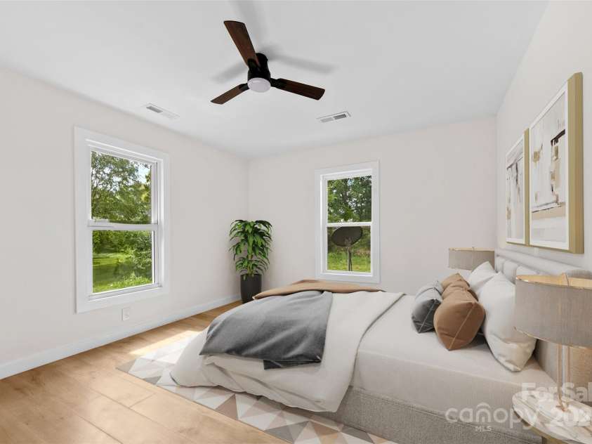 280 Pennsylvania Avenue, Spindale, NC 28160.  MLS# CAR4259421, YatesRealty ID 14513. 