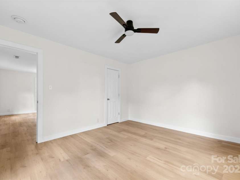 280 Pennsylvania Avenue, Spindale, NC 28160.  MLS# CAR4259421, YatesRealty ID 14513. 