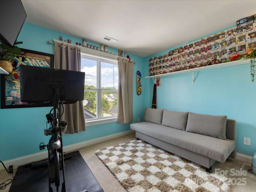 6909 Dunton Street, Huntersville, NC 28078.  MLS# CAR4254029, YatesRealty ID 14514. 