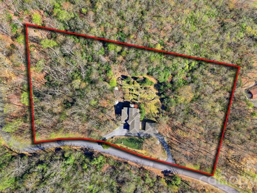 301 Forge Crest Drive, Mills River, NC 28759.  MLS# CAR4369584, YatesRealty ID 14515. Aerial Shot with approximate property lines