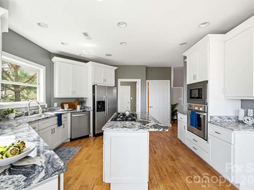 301 Forge Crest Drive, Mills River, NC 28759.  MLS# CAR4369584, YatesRealty ID 14515. Kitchen with island