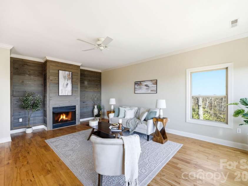 301 Forge Crest Drive, Mills River, NC 28759.  MLS# CAR4369584, YatesRealty ID 14515. Living room