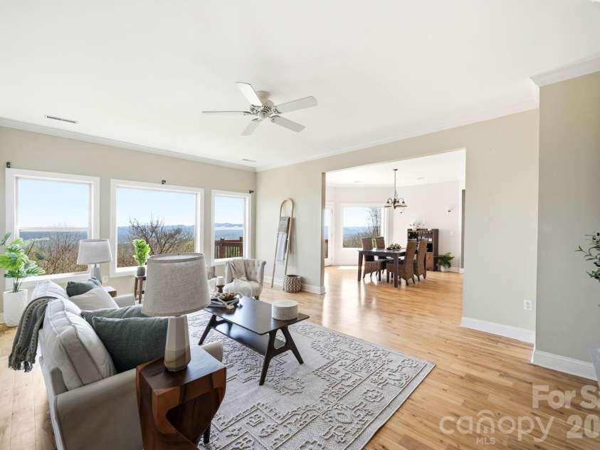 301 Forge Crest Drive, Mills River, NC 28759.  MLS# CAR4369584, YatesRealty ID 14515. Living room