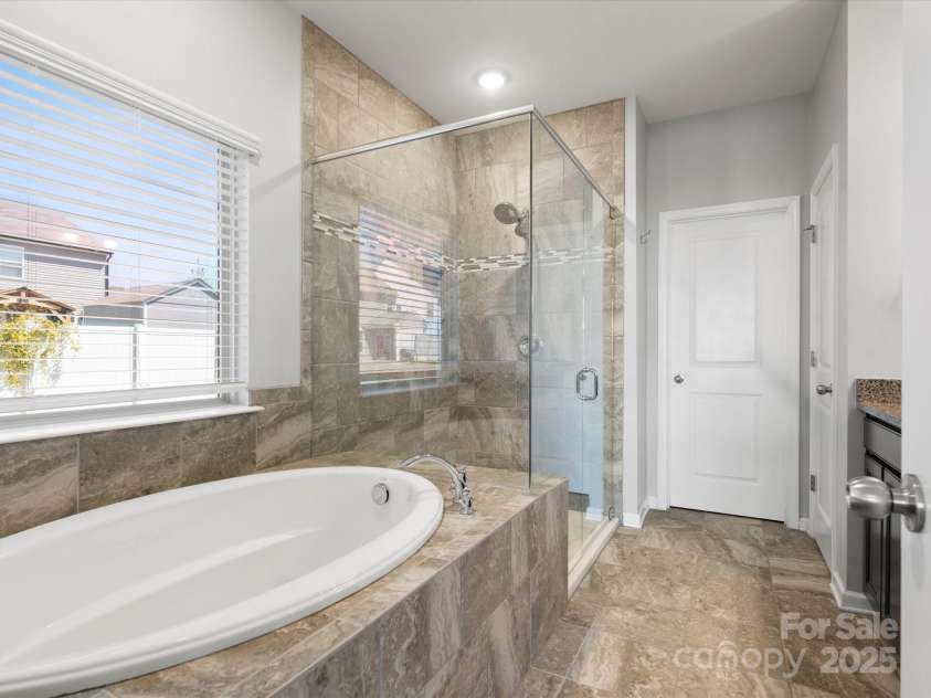 110 Lantern Acres Drive, Mooresville, NC 28115.  MLS# CAR4242068, YatesRealty ID 14516. Primary bath