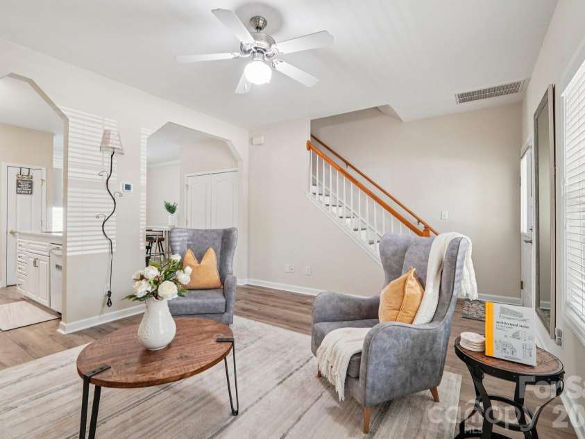 12754 Cross Dale Drive, Huntersville, NC 28078.  MLS# CAR4364808, YatesRealty ID 14516. 