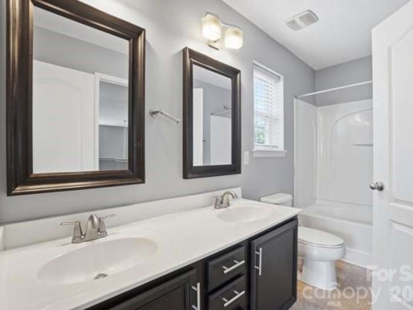 1204 Afternoon Sun Road, Matthews, NC 28104.  MLS# CAR4364140, YatesRealty ID 14517. Full Bath