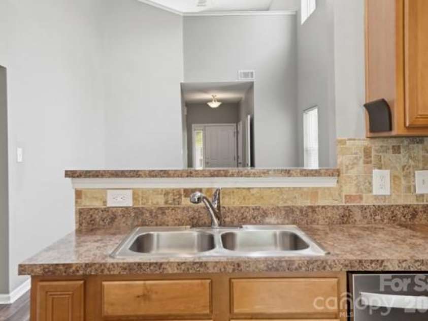 1204 Afternoon Sun Road, Matthews, NC 28104.  MLS# CAR4364140, YatesRealty ID 14517. Ideal for Entertaining!