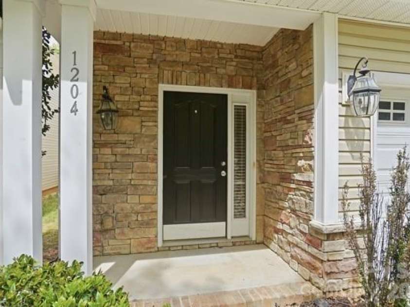1204 Afternoon Sun Road, Matthews, NC 28104.  MLS# CAR4364140, YatesRealty ID 14517. Welcome Home!