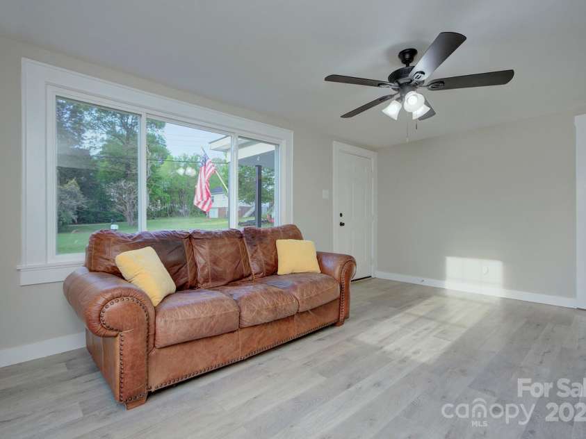 103 Moore Avenue, Mount Holly, NC 28120.  MLS# CAR4245163, YatesRealty ID 14519. 