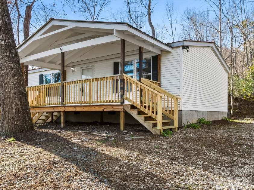 163 Connie Drive, Fletcher, NC 28732.  MLS# CAR4361657, YatesRealty ID 14519. Front View