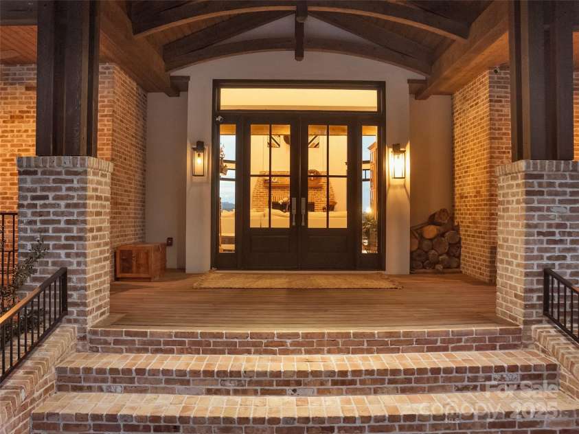 26 Bonnies Cove Trail, Mills River, NC 28759.  MLS# CAR4251070, YatesRealty ID 14521. 