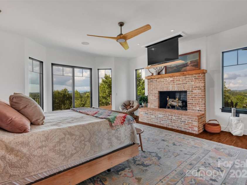 26 Bonnies Cove Trail, Mills River, NC 28759.  MLS# CAR4251070, YatesRealty ID 14521. 