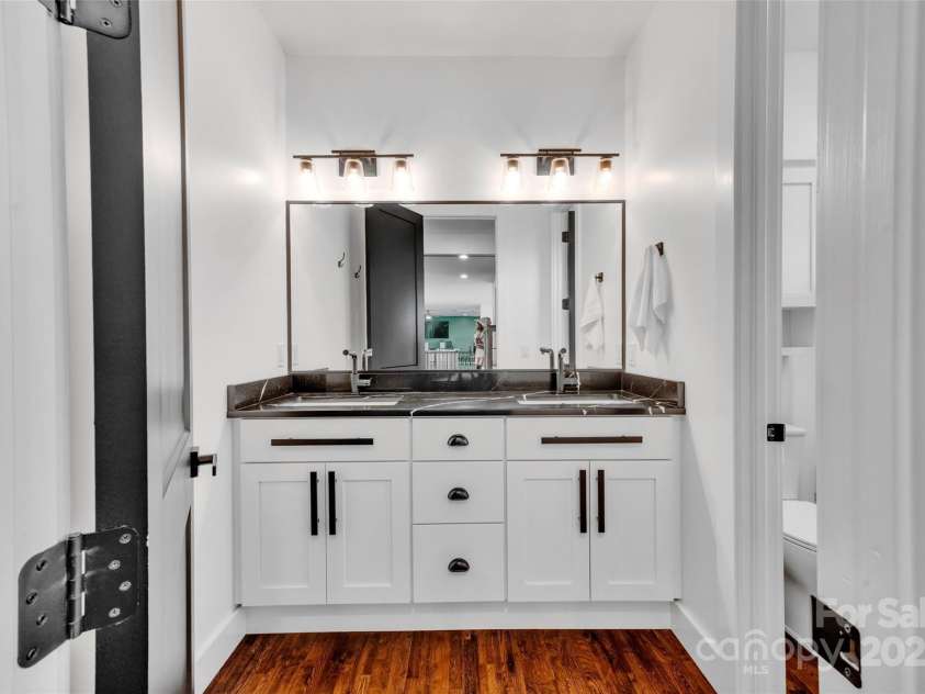 26 Bonnies Cove Trail, Mills River, NC 28759.  MLS# CAR4251070, YatesRealty ID 14521. 