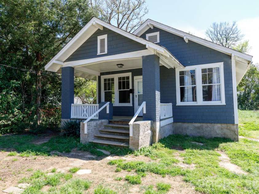 423 Green Street, Rock Hill, SC 29730.  MLS# CAR4361589, YatesRealty ID 14521. 