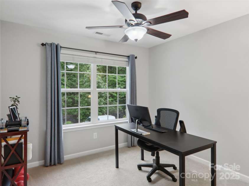 198 Alpine Ridge Drive, Asheville, NC 28806.  MLS# CAR4259639, YatesRealty ID 14522. 