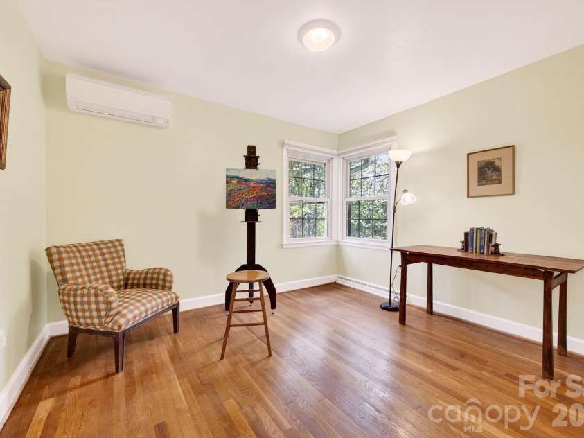 50 Rainbow Ridge Road, Swannanoa, NC 28778.  MLS# CAR4368868, YatesRealty ID 14522. Second Bedroom on Main Floor