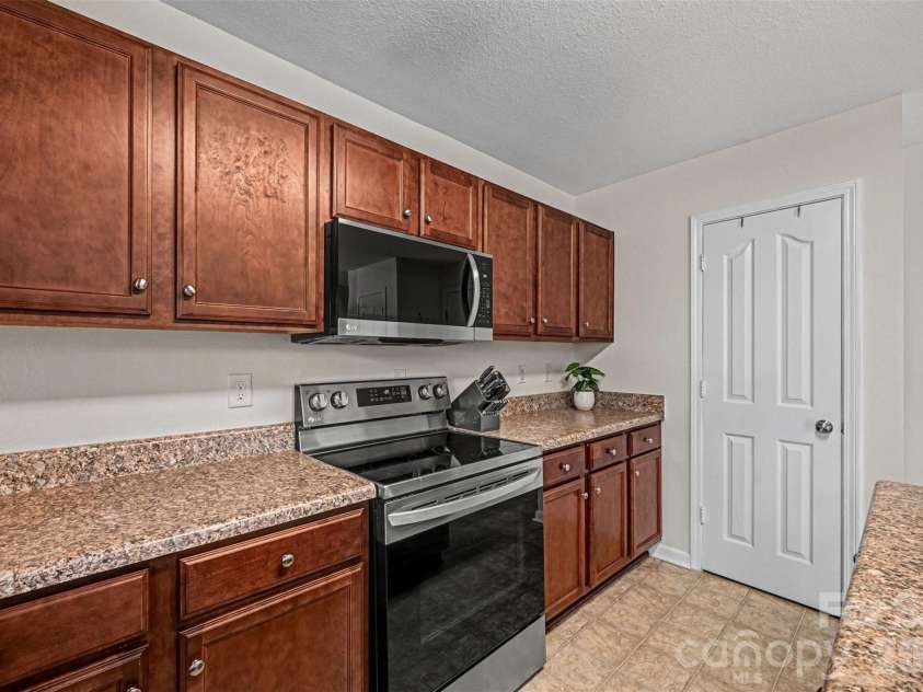 4804 Manchineel Lane, Monroe, NC 28110.  MLS# CAR4341131, YatesRealty ID 14523. 
