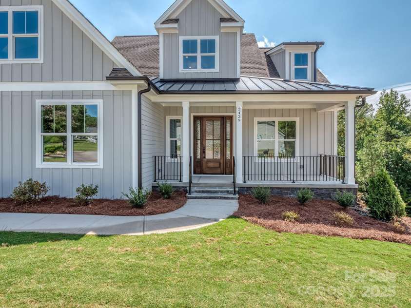 3439 Stags Leap Way, York, SC 29745.  MLS# CAR4259319, YatesRealty ID 14526. 