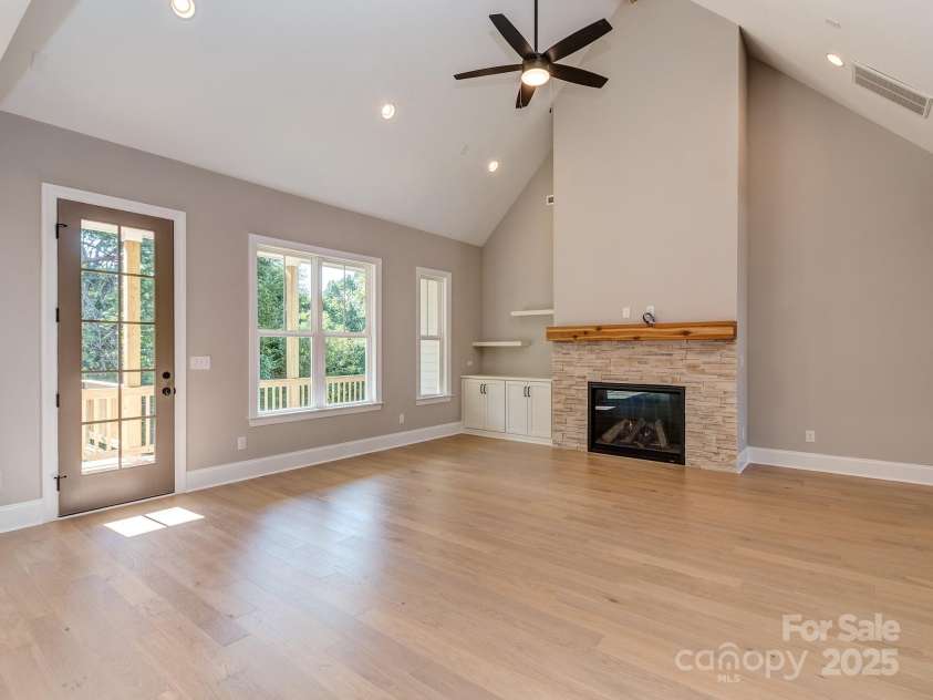 3439 Stags Leap Way, York, SC 29745.  MLS# CAR4259319, YatesRealty ID 14526. 