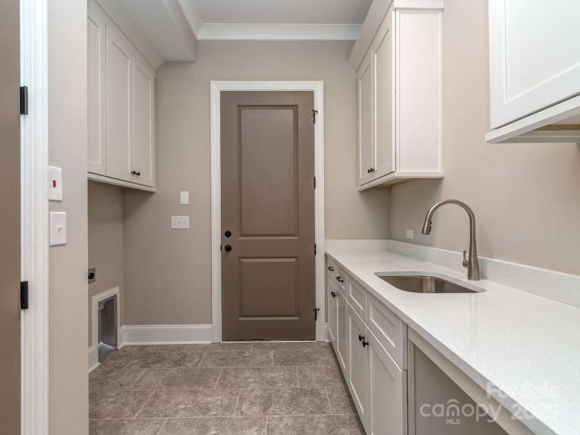 3439 Stags Leap Way, York, SC 29745.  MLS# CAR4259319, YatesRealty ID 14526. 