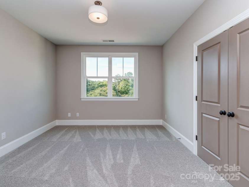 3439 Stags Leap Way, York, SC 29745.  MLS# CAR4259319, YatesRealty ID 14526. 