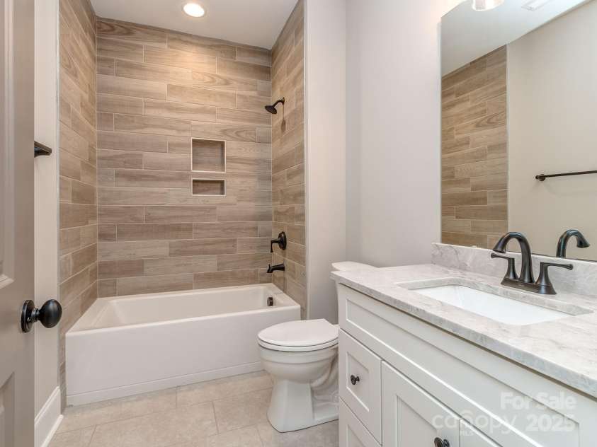 3439 Stags Leap Way, York, SC 29745.  MLS# CAR4259319, YatesRealty ID 14526. 