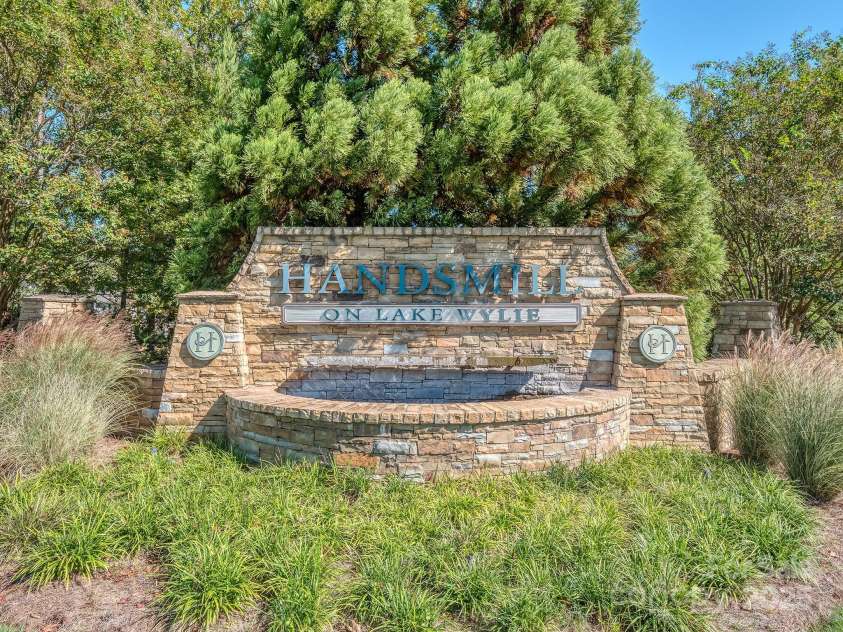 3439 Stags Leap Way, York, SC 29745.  MLS# CAR4259319, YatesRealty ID 14526. 