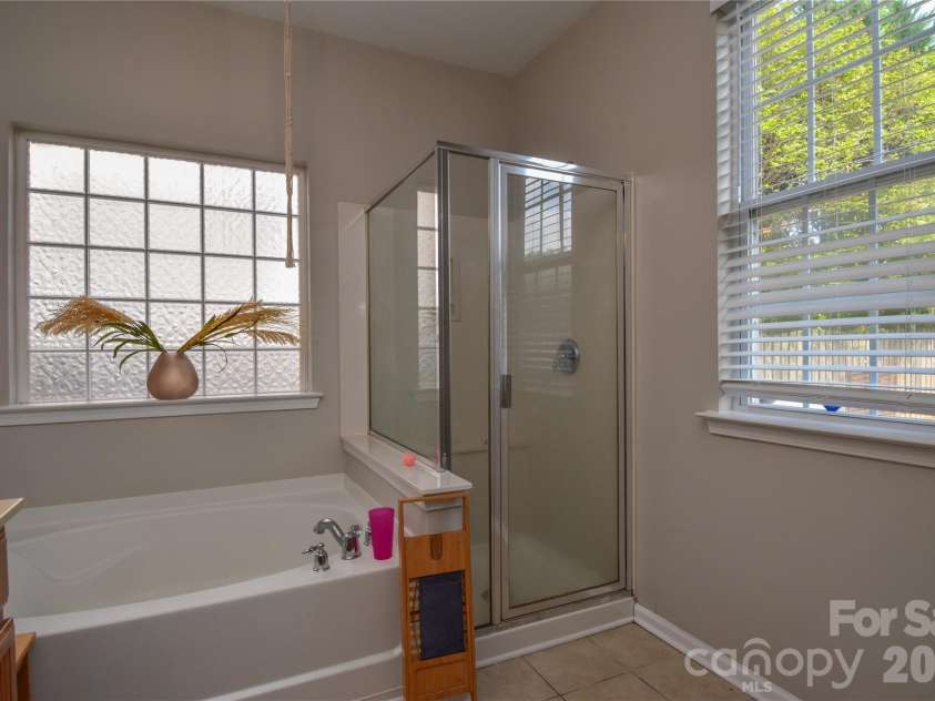 9617 Cheery Meadow Drive, Huntersville, NC 28078.  MLS# CAR4373281, YatesRealty ID 14526. 