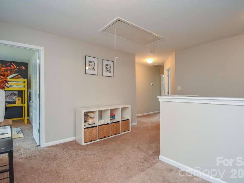 9617 Cheery Meadow Drive, Huntersville, NC 28078.  MLS# CAR4373281, YatesRealty ID 14526. 