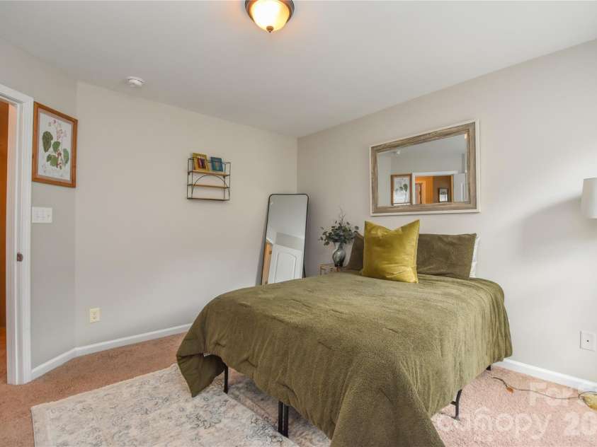 9617 Cheery Meadow Drive, Huntersville, NC 28078.  MLS# CAR4373281, YatesRealty ID 14526. 