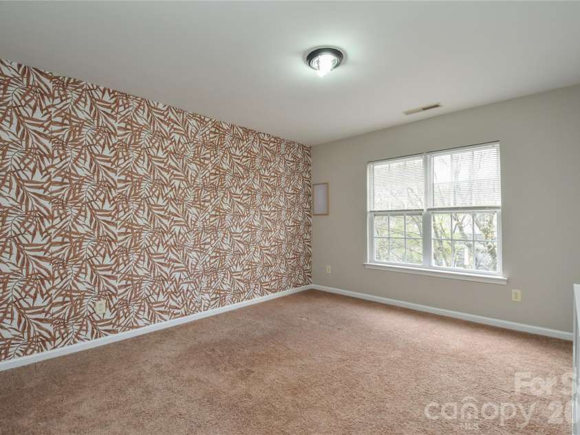 9617 Cheery Meadow Drive, Huntersville, NC 28078.  MLS# CAR4373281, YatesRealty ID 14526. 