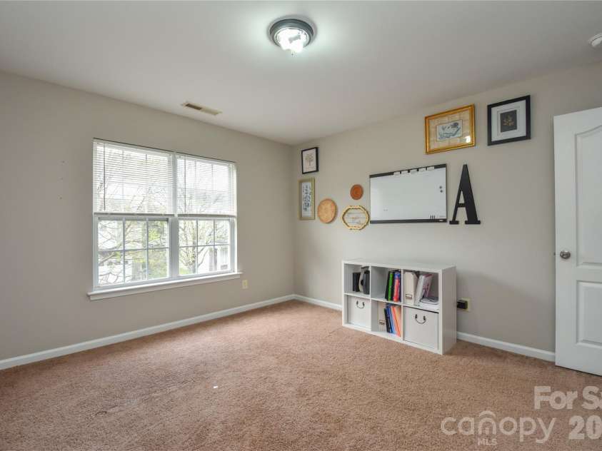 9617 Cheery Meadow Drive, Huntersville, NC 28078.  MLS# CAR4373281, YatesRealty ID 14526. 