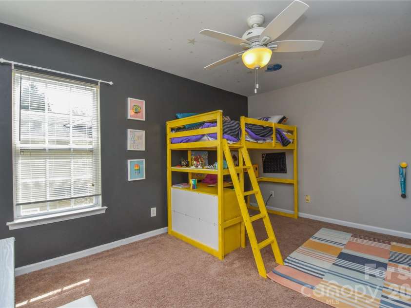 9617 Cheery Meadow Drive, Huntersville, NC 28078.  MLS# CAR4373281, YatesRealty ID 14526. 