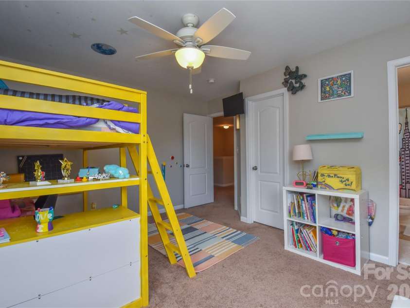 9617 Cheery Meadow Drive, Huntersville, NC 28078.  MLS# CAR4373281, YatesRealty ID 14526. 