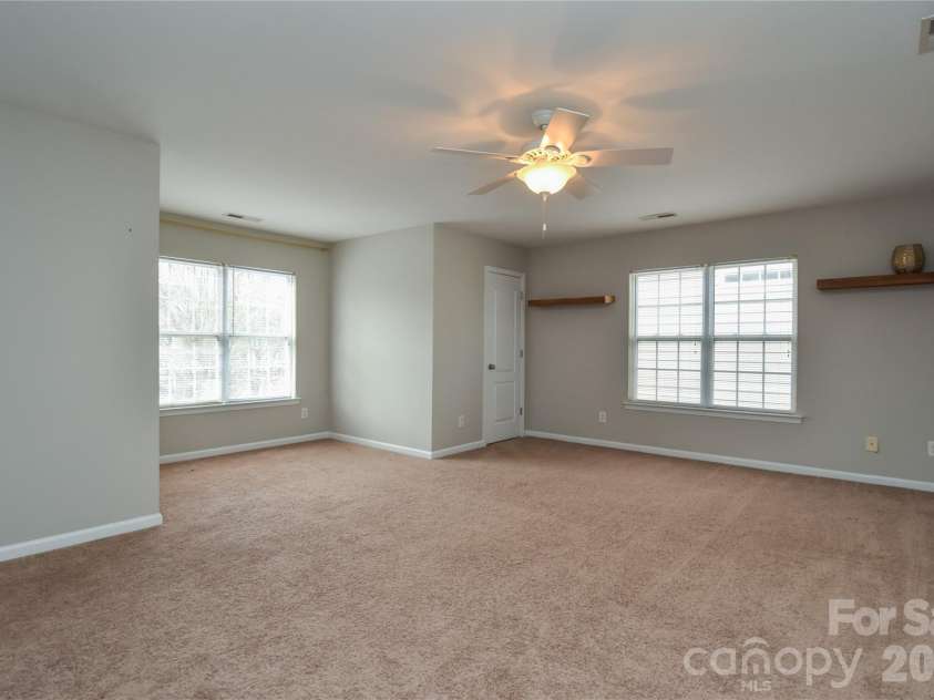 9617 Cheery Meadow Drive, Huntersville, NC 28078.  MLS# CAR4373281, YatesRealty ID 14526. 