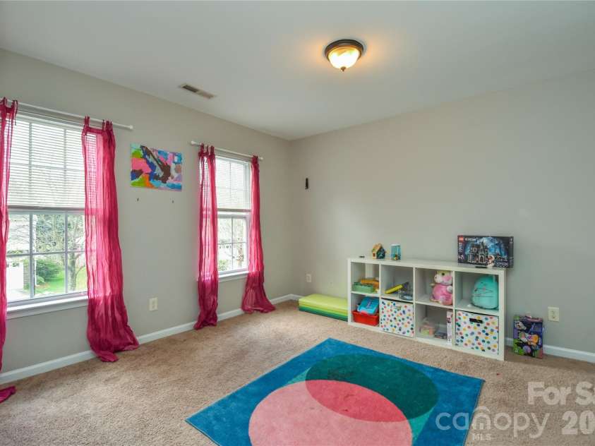 9617 Cheery Meadow Drive, Huntersville, NC 28078.  MLS# CAR4373281, YatesRealty ID 14526. 