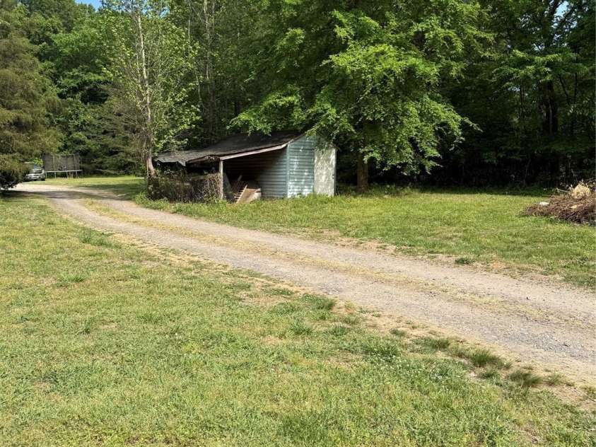 1155 Cedar Pond Lane, Salisbury, NC 28146.  MLS# CAR4373327, YatesRealty ID 14527. 